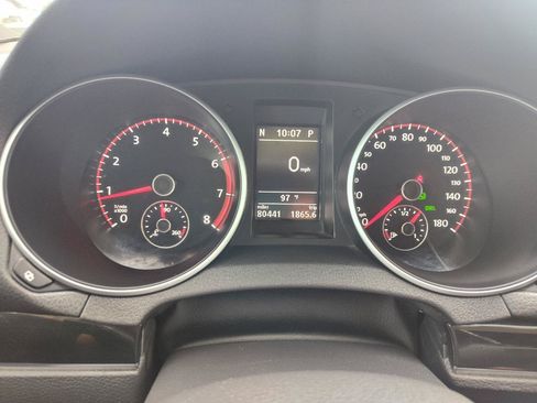 Used 2012 Volkswagen Golf 2-Door FWD image 21