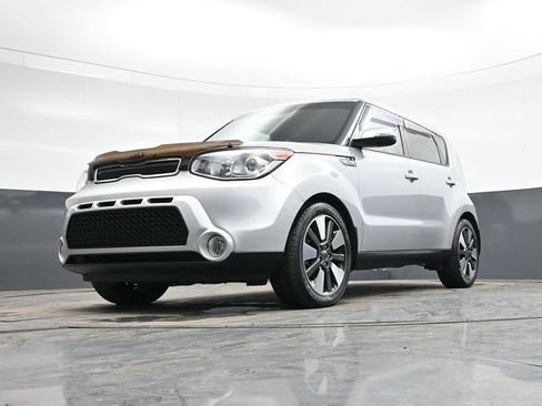 Used 2015 Kia Soul ! image 34
