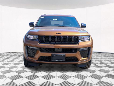 New 2026 Jeep Grand Cherokee Limited AWD/4WD image 10