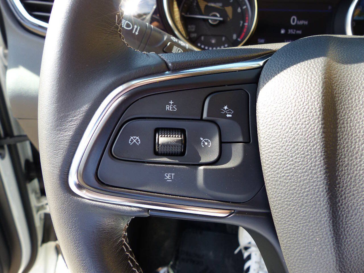 Used 2023 Buick Encore GX Select FWD image 24