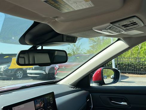 Certified 2024 Nissan Rogue SL w/ SL Premium Package AWD/4WD image 22