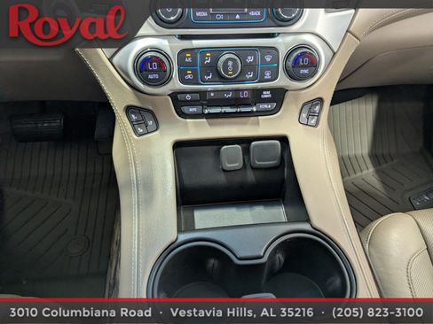 Used 2018 GMC Yukon XL SLT w/ Premium Edition RWD image 28