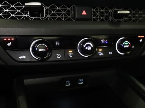 Used 2024 Honda Accord EX image 18