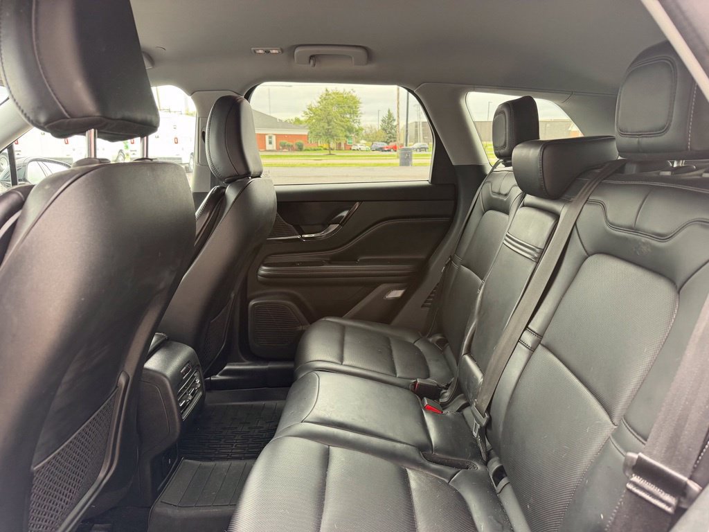Used 2022 Lincoln Corsair AWD w/ Equipment Group 101A image 17
