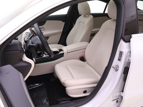 Used 2021 Mercedes-Benz CLA 250 CLA 250 image 4