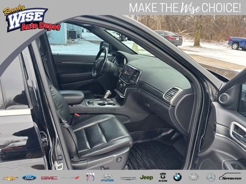 Used 2021 Jeep Grand Cherokee Limited image 23