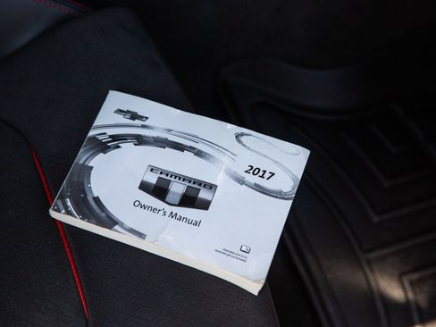 Used 2017 Chevrolet Camaro ZL1 RWD image 34