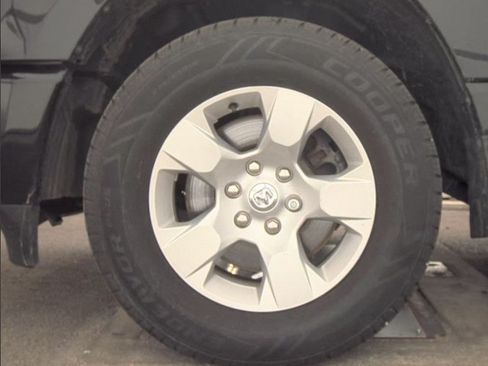 Used 2023 RAM 1500 Big Horn AWD/4WD image 9