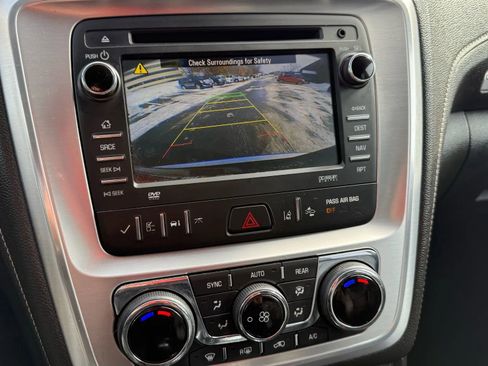 Used 2017 GMC Acadia Limited SLT image 20