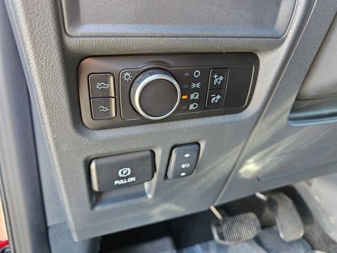 Used 2025 Ford F150 Lightning Lariat AWD/4WD image 18