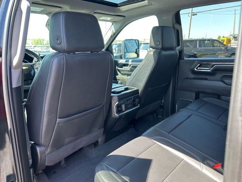 Used 2024 Chevrolet Silverado 2500 LTZ w/ LTZ Convenience Package AWD/4WD image 49