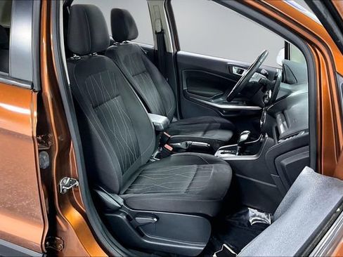 Used 2018 Ford EcoSport SE image 28