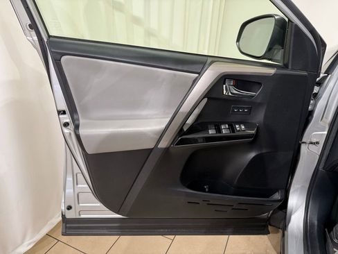 Used 2018 Toyota RAV4 Limited w/ All Weather Liner Package image 15