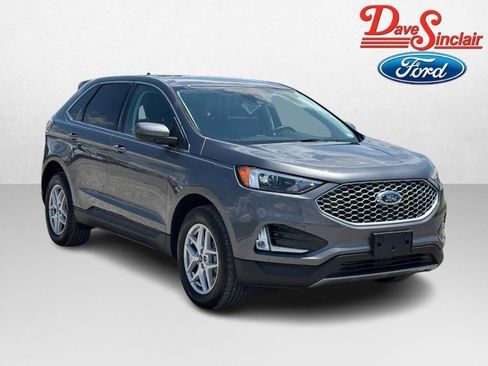 Used 2024 Ford Edge SEL w/ Convenience Package AWD/4WD image 4