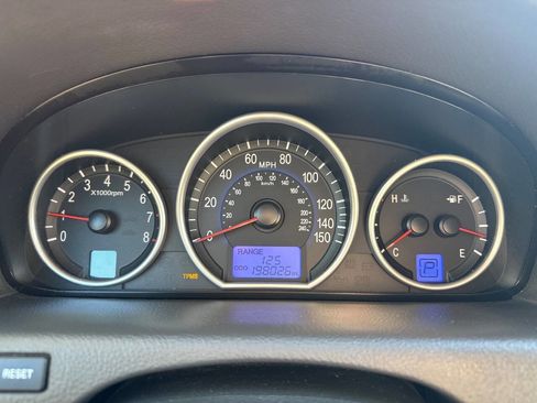 Used 2012 Hyundai Veracruz Limited image 26