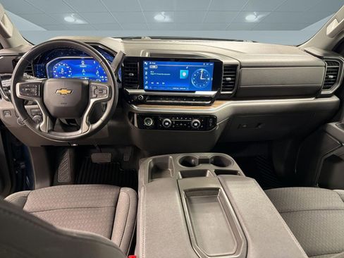 Used 2023 Chevrolet Silverado 1500 LT AWD/4WD image 15