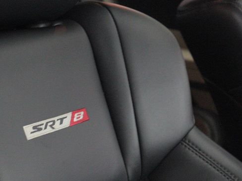 Used 2006 Chrysler 300 SRT8 w/ SRT Option Group II image 17