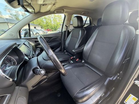 Used 2019 Buick Encore Preferred FWD image 13