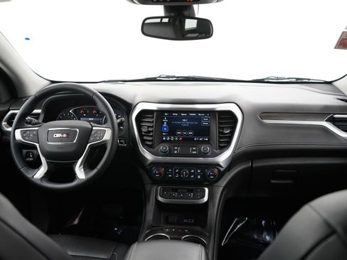 Used 2023 GMC Acadia SLT image 14