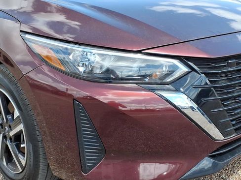 Used 2025 Nissan Sentra SV image 8