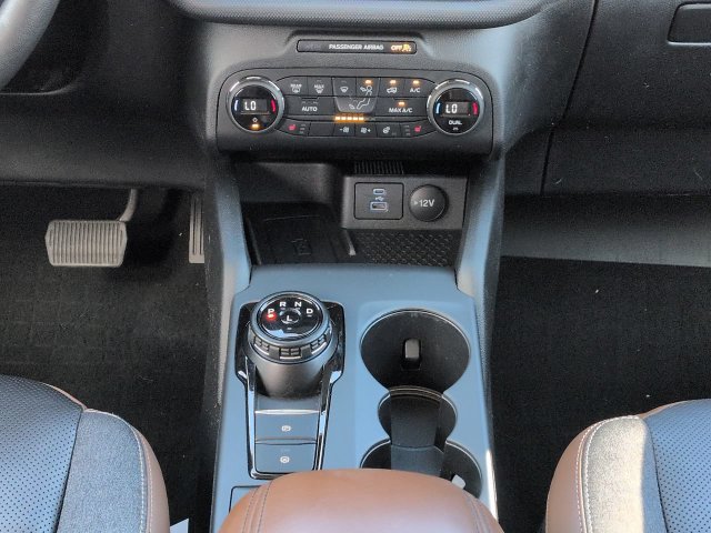 Used 2021 Ford Bronco Sport Outer Banks w/ Outer Banks Package AWD/4WD image 19