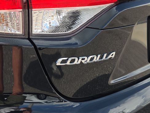 Certified 2026 Toyota Corolla SE FWD image 29