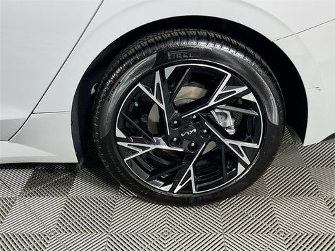 Used 2025 Kia K5 GT-Line w/ GT-Line Premium Package image 34