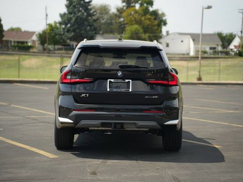 New 2026 BMW X1 xDrive28i w/ Convenience Package AWD/4WD image 4