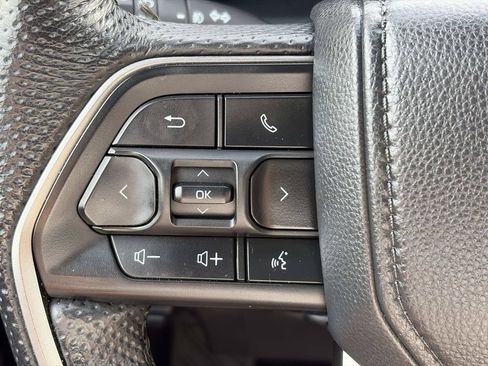 Used 2024 Toyota Tacoma SR5 w/ SR5 Upgrade Package AWD/4WD image 29