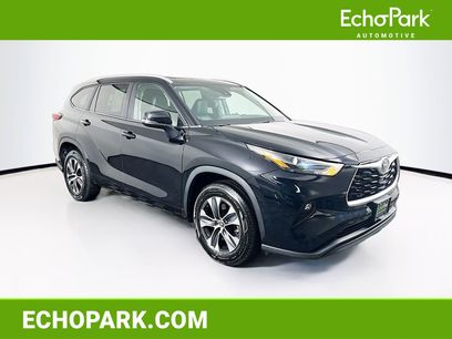 Used 2023 Toyota Highlander XLE