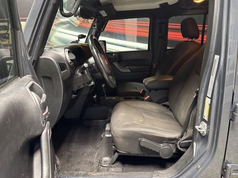 Used 2017 Jeep Wrangler Unlimited Sport w/ Quick Order Package 24S image 4