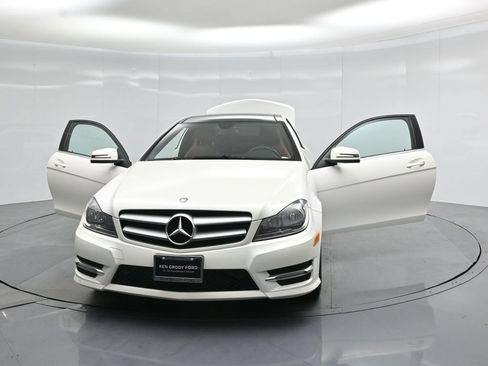 Used 2013 Mercedes-Benz C 250 Coupe image 25