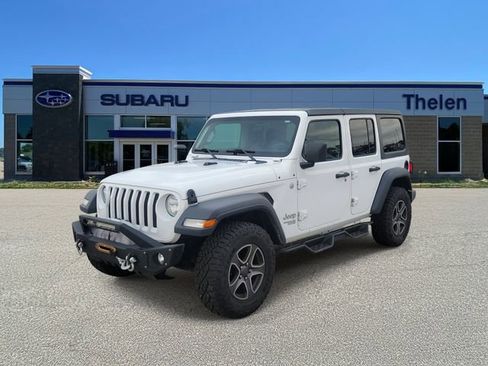 Used 2018 Jeep Wrangler Unlimited Sport S image 2