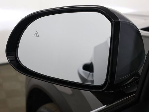 Used 2023 Hyundai Santa Fe SEL w/ Premium Package image 36