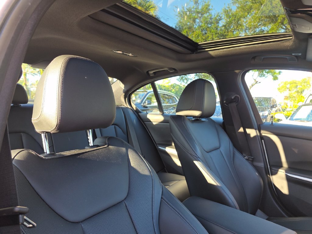 Certified 2024 BMW 330i Sedan w/ Convenience Package RWD image 27
