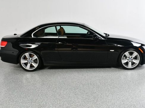 Used 2009 BMW 335i Convertible RWD image 20