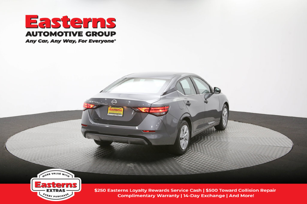 Used 2024 Nissan Sentra S FWD image 38