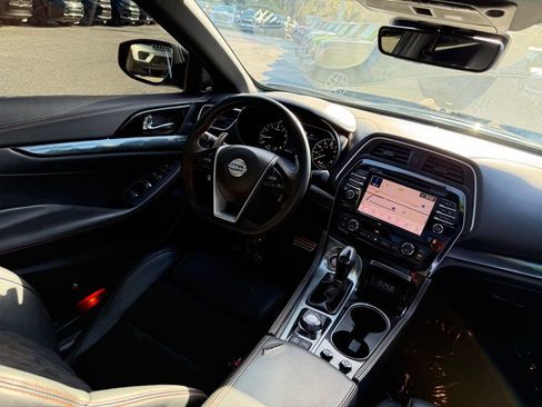Used 2023 Nissan Maxima SR w/ Sport Mat Group image 35