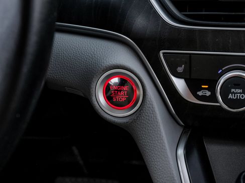 Used 2018 Honda Accord EX-L image 25