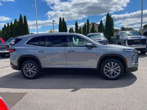 New 2026 Buick Enclave Preferred w/ Power Package image 8