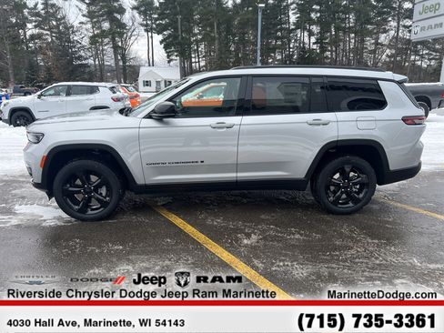 New 2025 Jeep Grand Cherokee L Limited w/ Black Appearance Package image 4