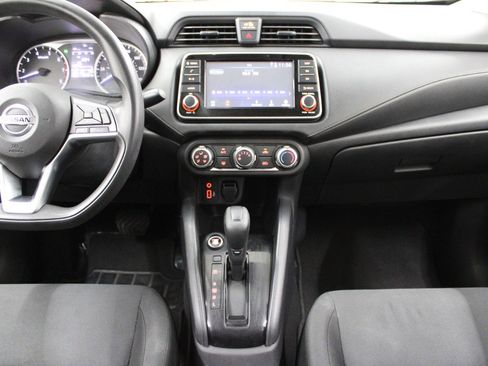 Used 2021 Nissan Versa S w/ Trunk Package image 19