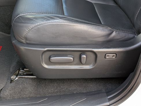 Used 2021 Toyota Tacoma TRD Sport w/ TRD Premium Sport Package image 17