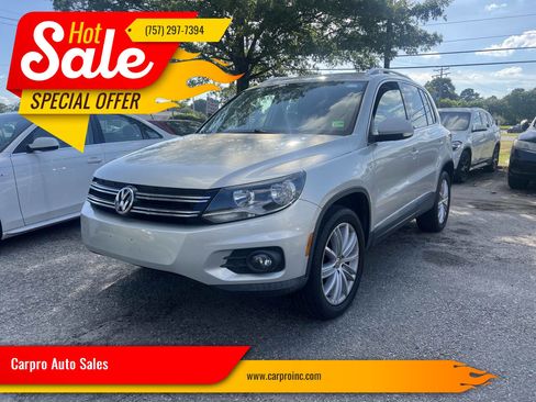 Used 2012 Volkswagen Tiguan SE image 1