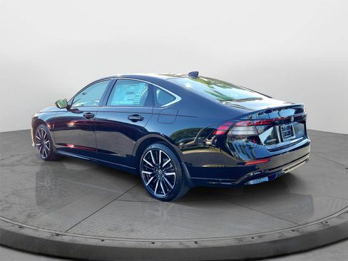 New 2026 Honda Accord Touring image 4