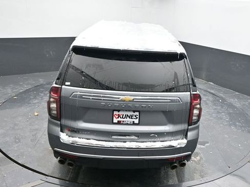 Used 2023 Chevrolet Suburban Premier image 47