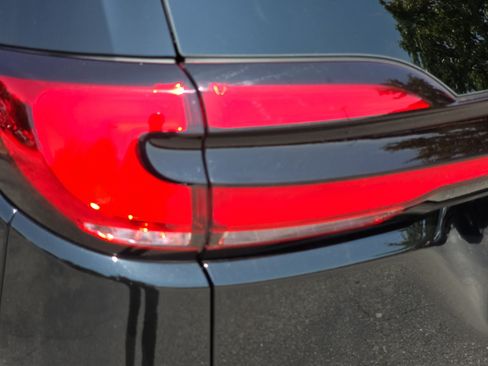 New 2026 Chrysler Pacifica Select FWD image 31