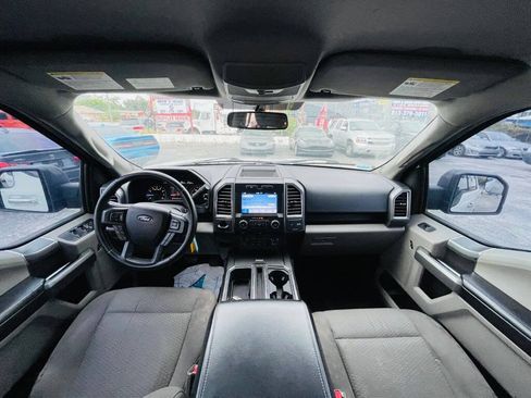 Used 2017 Ford F150 XLT w/ Equipment Group 302A Luxury RWD image 18