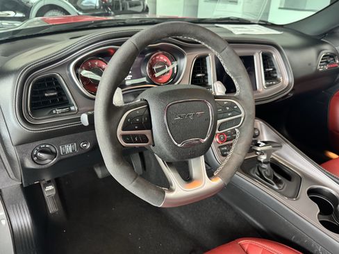 Used 2023 Dodge Challenger SRT Hellcat RWD image 12
