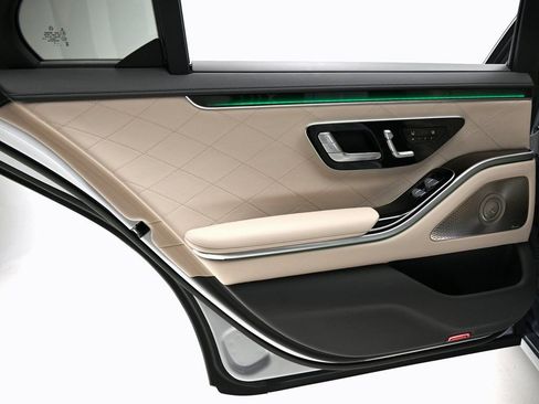 Used 2023 Mercedes-Benz S 580 4MATIC Sedan image 26